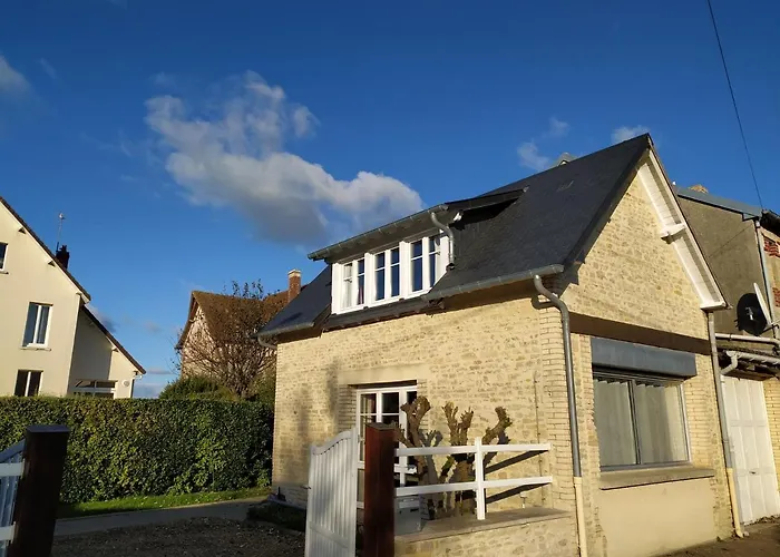 Maisonnette Le A 50m De La D'asnelles , 3km D'arromanches, 10km De Bayeux אסנלס